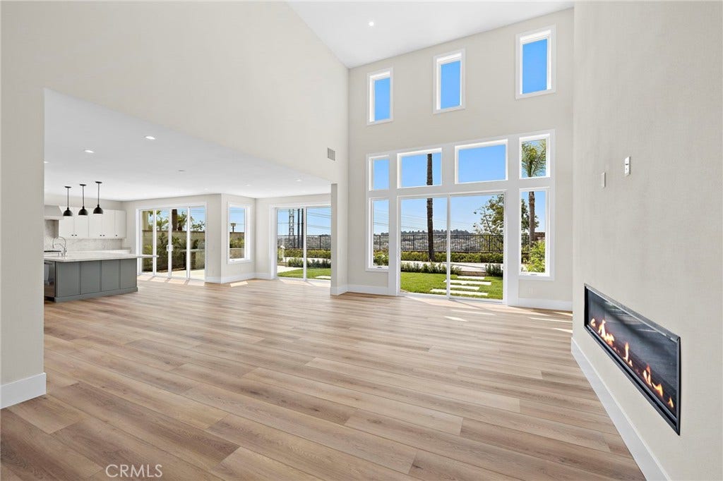 22661 Sweetmeadow, Mission Viejo, CA 92692 Living Room & Dining Area