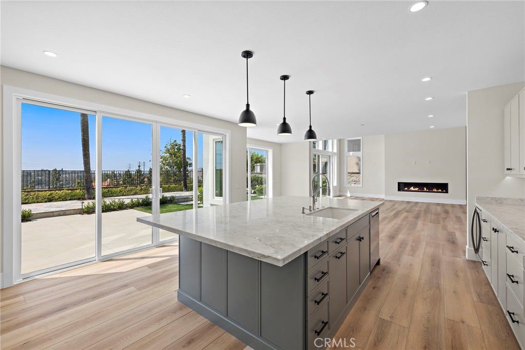 22661 Sweetmeadow, Mission Viejo, CA 92692 22661 Sweetmeadow, Mission Viejo, CA 92692