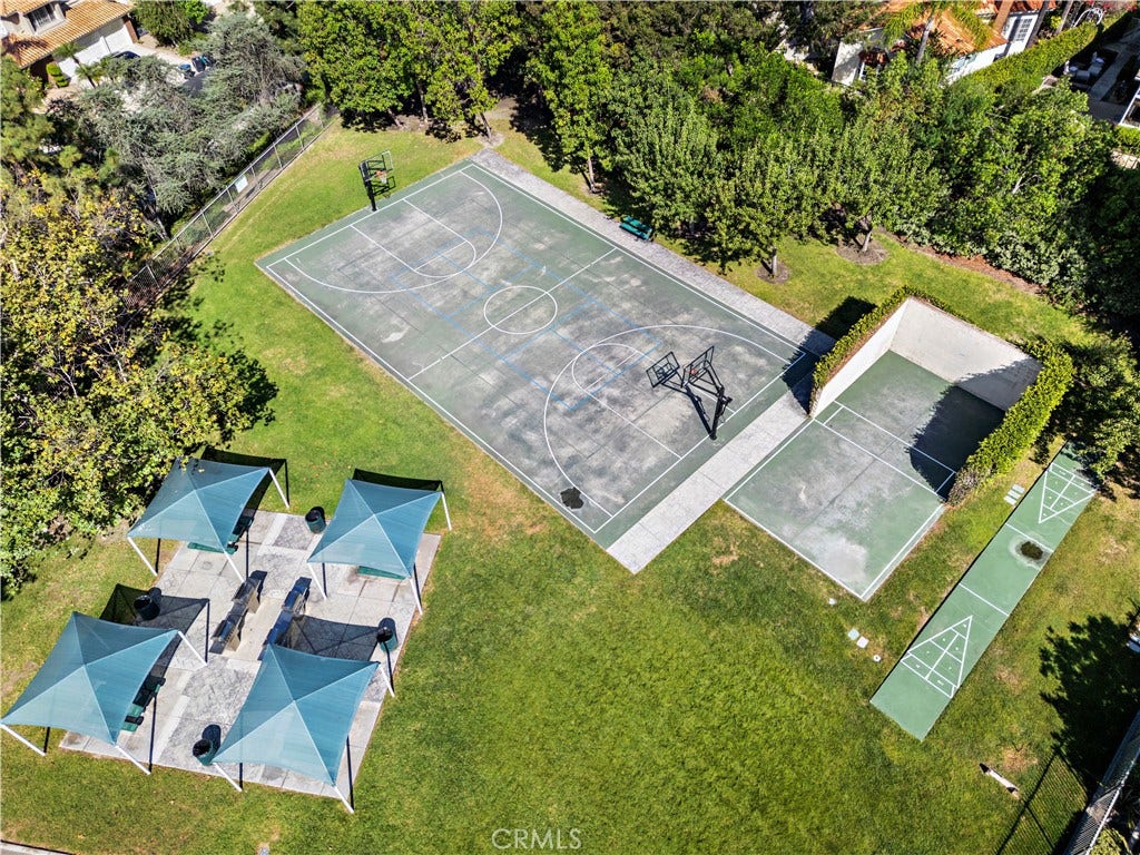 22661 Sweetmeadow, Mission Viejo, CA 92692 22661 Sweetmeadow, Mission Viejo, CA 92692