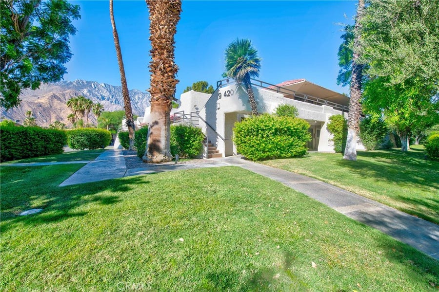 Property photo for 420 N Villa Court, #211, Palm Springs, CA