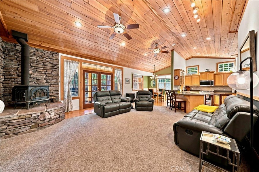 Property photo for 34643 Emigrant Trail, Shingletown, CA
