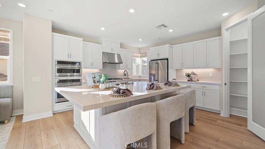 Property photo for 26733 Foliage Lane, Valencia, CA