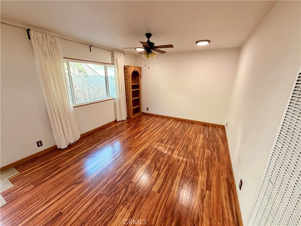 156 W Escalones, #C, San Clemente, CA 92672 156 W Escalones, #C, San Clemente, CA 92672