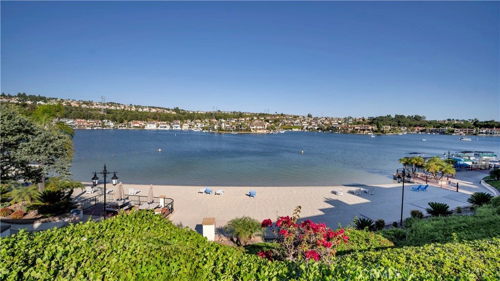 43 Cantata, Mission Viejo, CA 92692 Lake Mission Viejo
