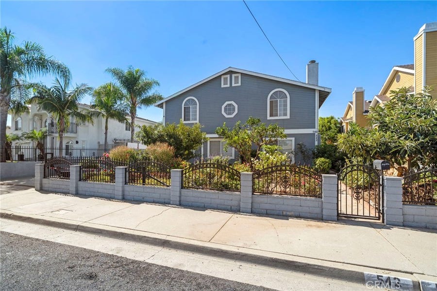Property photo for 540 E 219th, Carson, CA