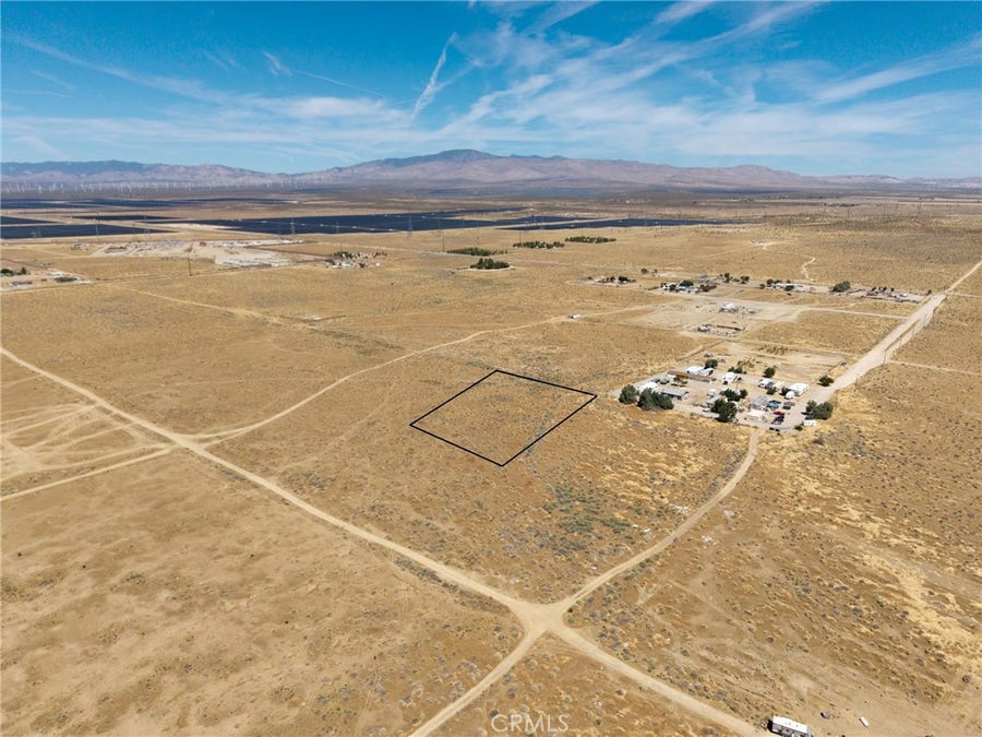 Property photo for 1 Astoria Avenue, Rosamond, CA