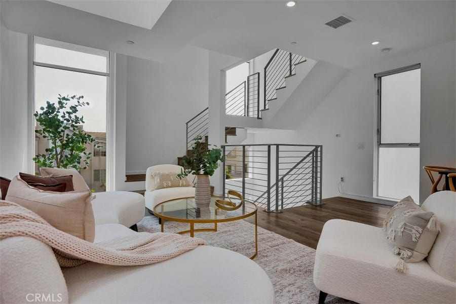 Property photo for 6919 Knowlton Place, Los Angeles, CA