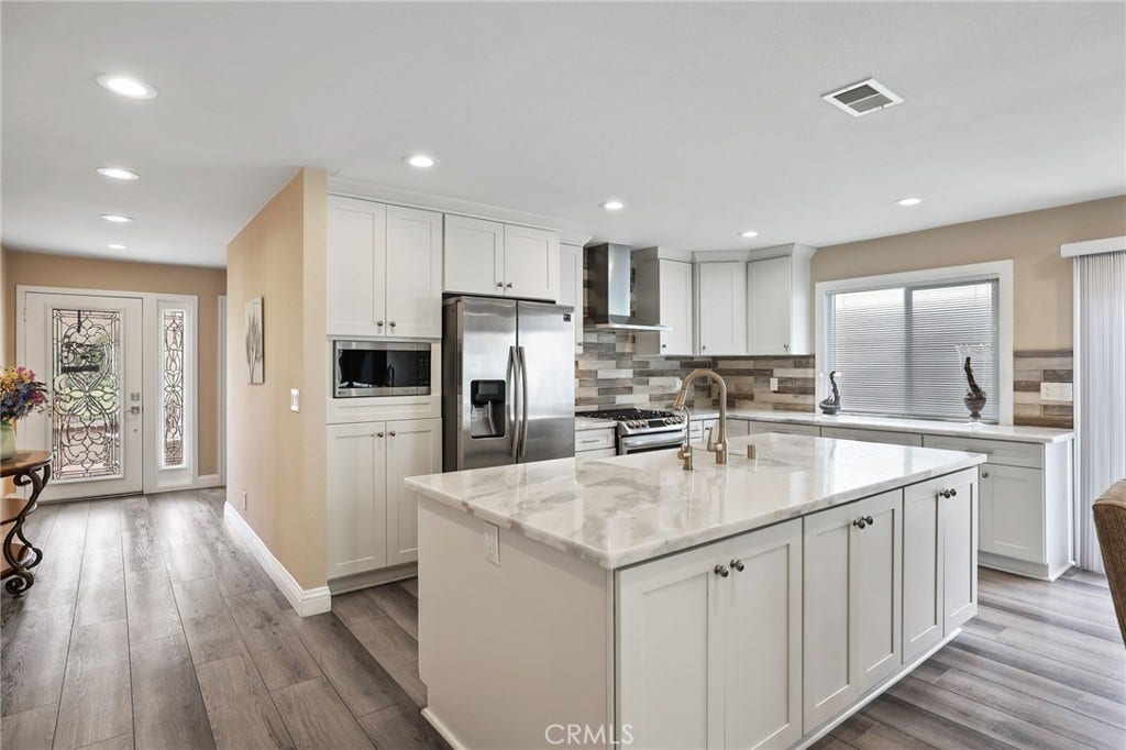28275 Zurburan, Mission Viejo, CA 92692 28275 Zurburan, Mission Viejo, CA 92692