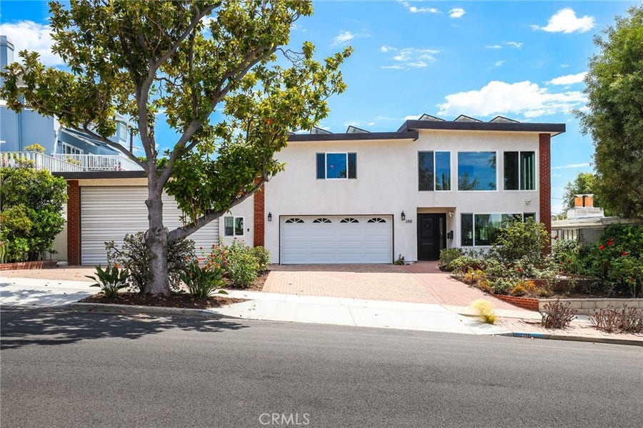 Property photo for 388 Flint Avenue, Long Beach, CA