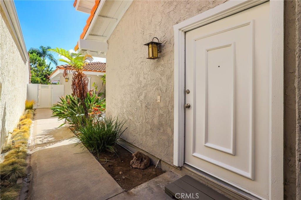 21821 Michigan Lane, Lake Forest, CA 92630