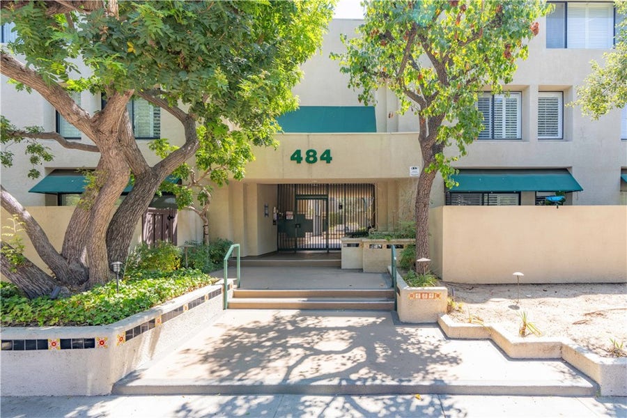Property photo for 484 S Euclid, #202, Pasadena, CA