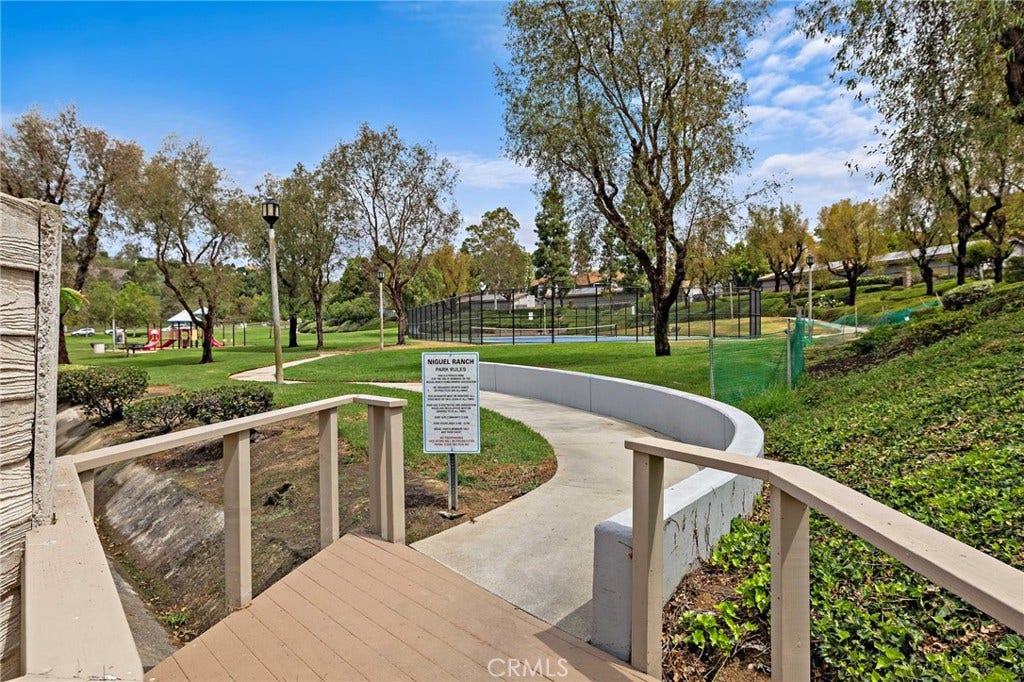 24772 Stratton, Laguna Niguel, CA 92677 24772 Stratton, Laguna Niguel, CA 92677