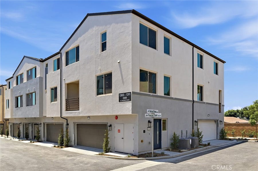 Property photo for 1302 W North Pinecrest Paseo, Ontario, CA