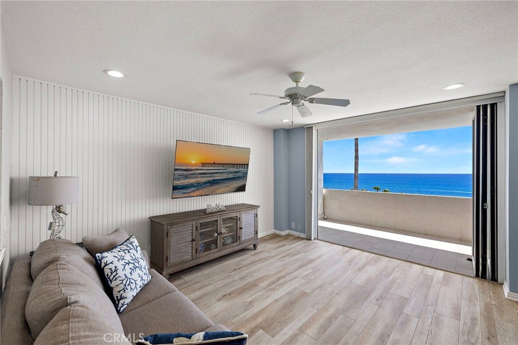 420 Monterey Lane, #R17, San Clemente, CA 92672