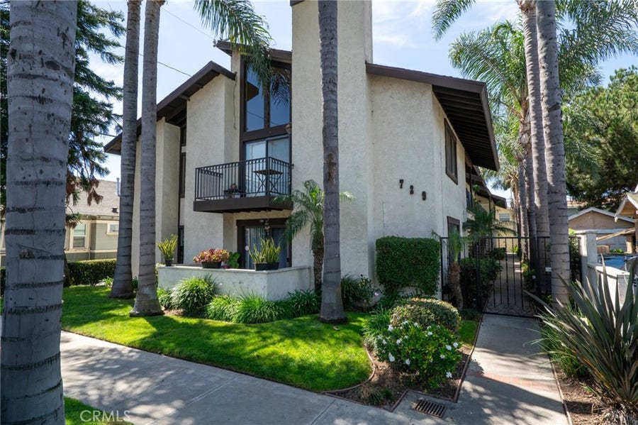 Property photo for 729 Freeman Avenue, Long Beach, CA
