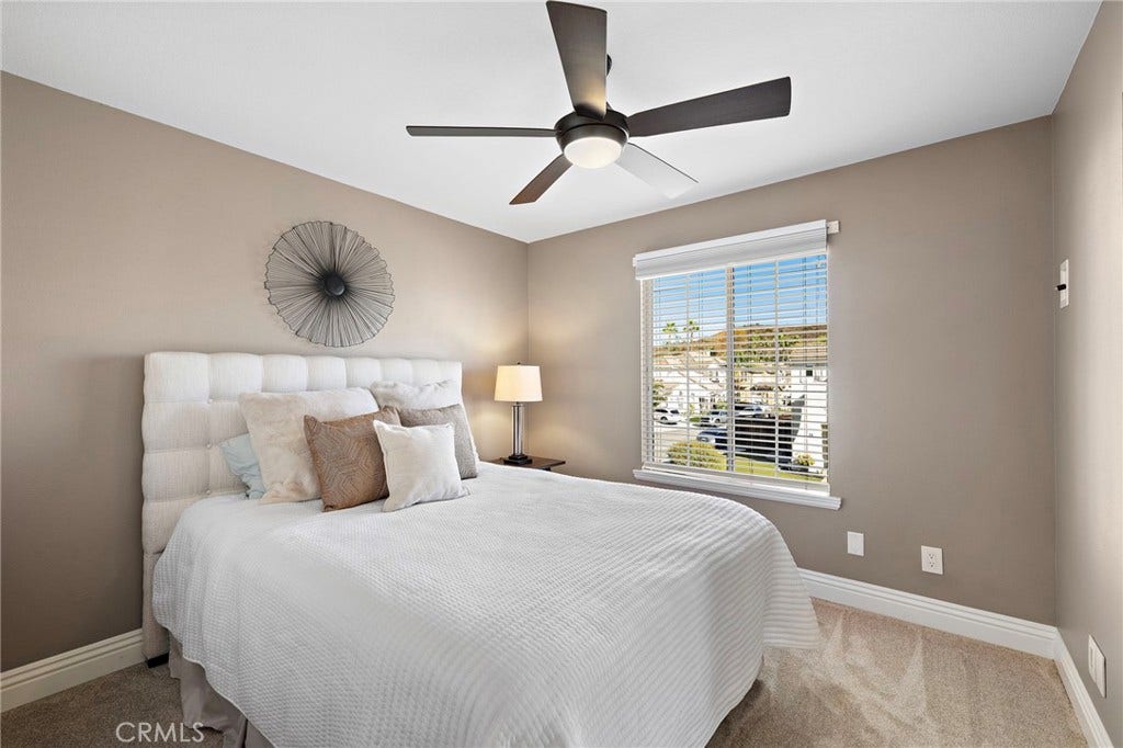 27 Las Cruces, Rancho Santa Margarita, CA 92688 Upstairs secondary bedroom.
