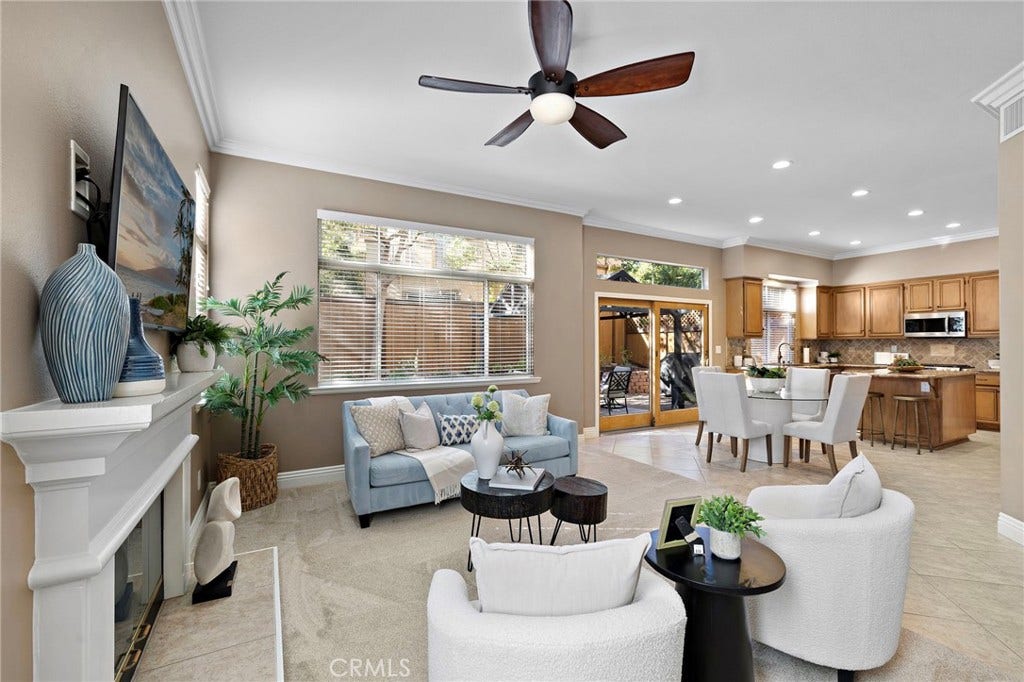 27 Las Cruces, Rancho Santa Margarita, CA 92688 27 Las Cruces, Rancho Santa Margarita, CA 92688