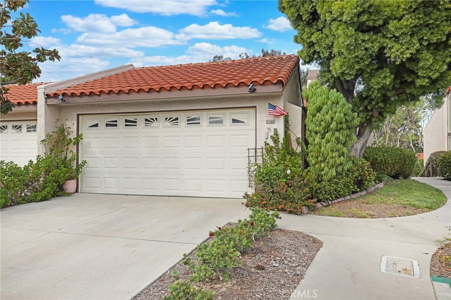 Property photo for 19544 Vasile Cir, Huntington Beach, CA