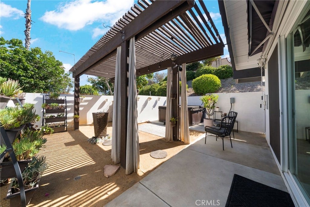 25902 Hitching Rail, Laguna Hills, CA 92653 25902 Hitching Rail, Laguna Hills, CA 92653