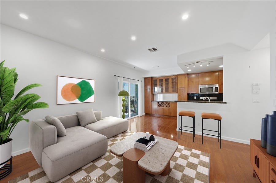Property photo for 1554 N Hobart, #2, Los Angeles, CA