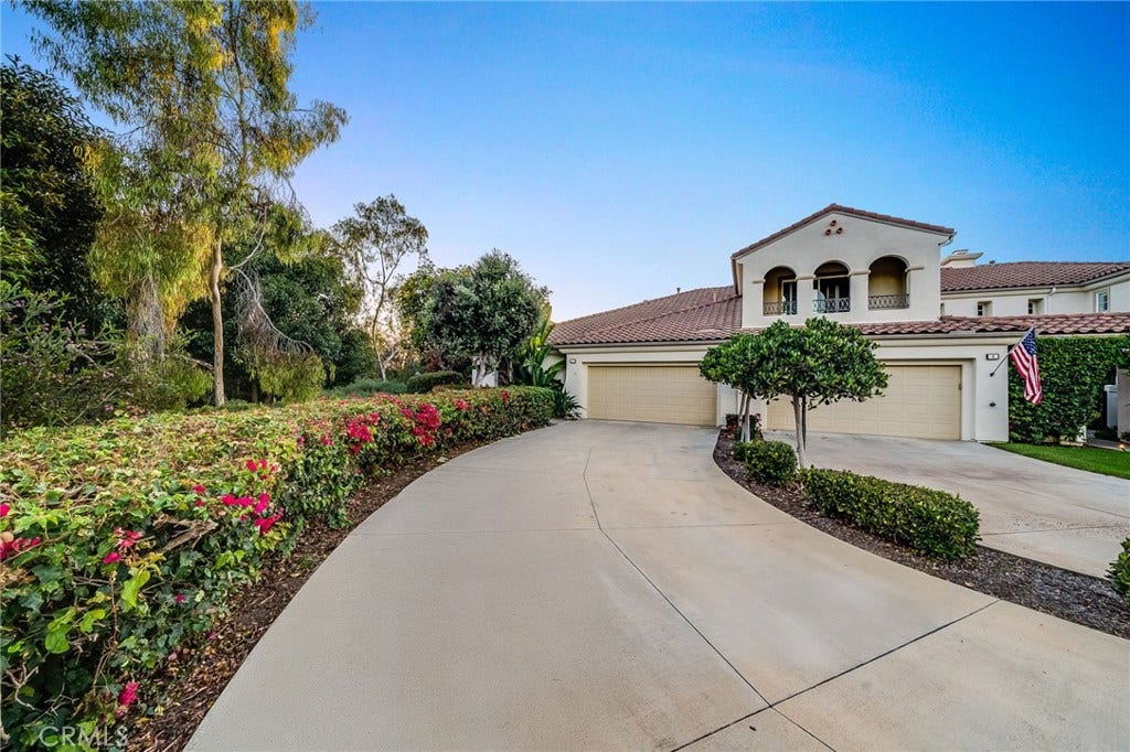 2 Avenida Cristal, San Clemente, CA 92673 2 Avenida Cristal, San Clemente, CA 92673