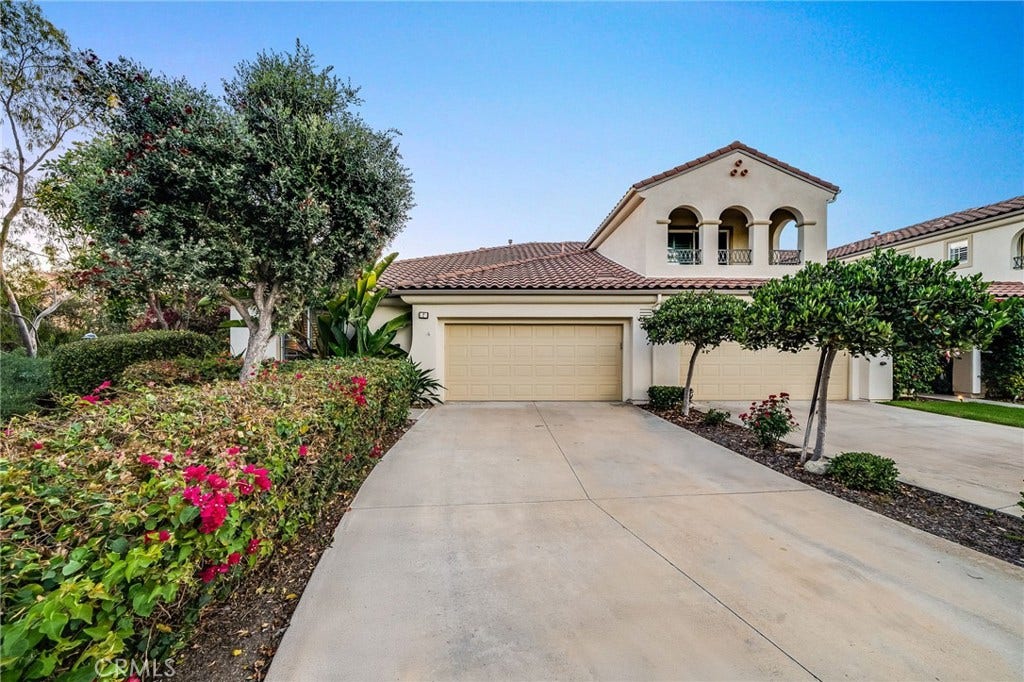 2 Avenida Cristal, San Clemente, CA 92673 2 Avenida Cristal, San Clemente, CA 92673