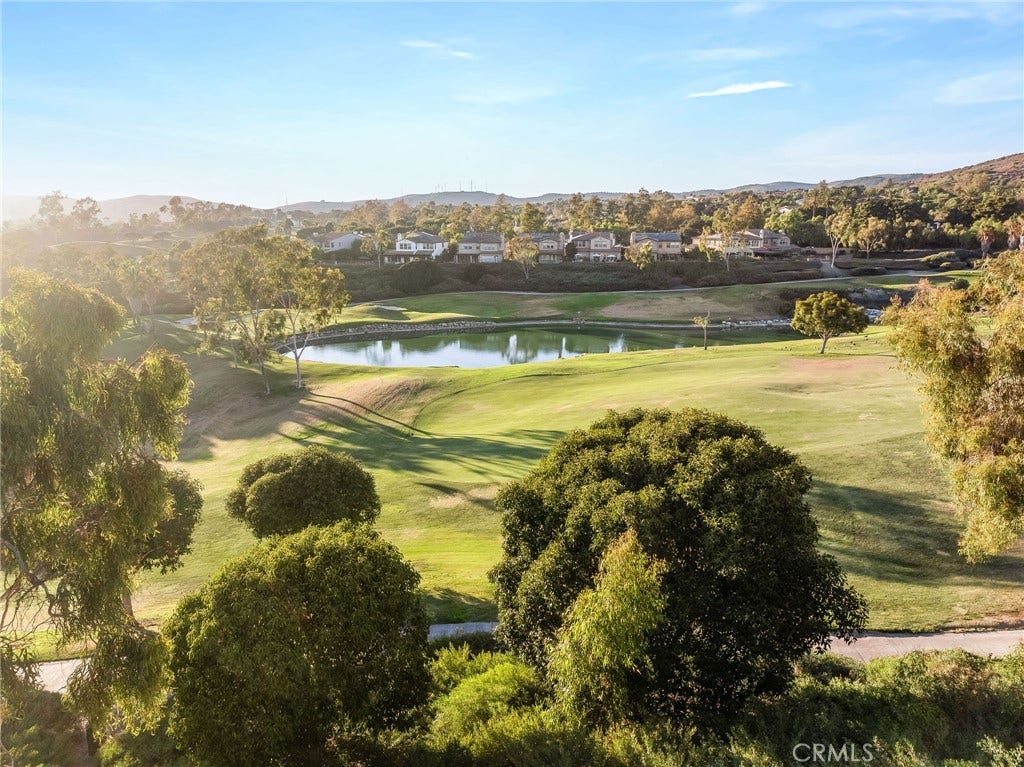 2 Avenida Cristal, San Clemente, CA 92673 2 Avenida Cristal, San Clemente, CA 92673