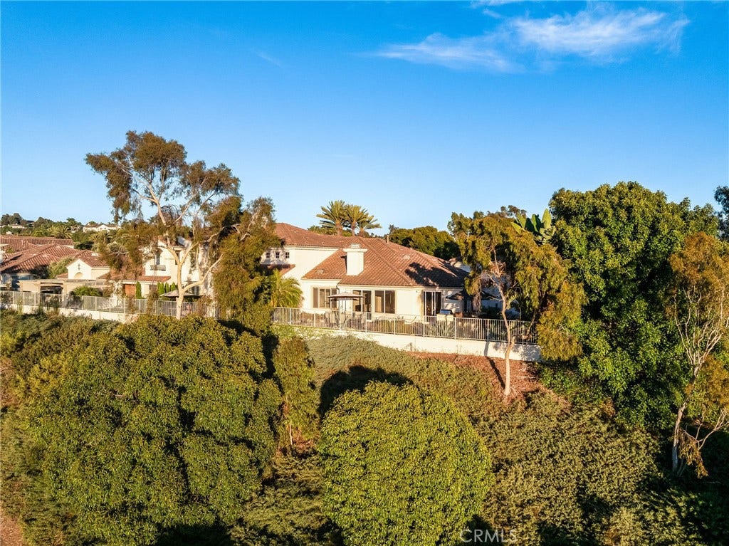 2 Avenida Cristal, San Clemente, CA 92673 2 Avenida Cristal, San Clemente, CA 92673