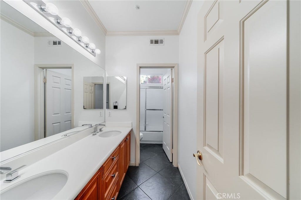2 Avenida Cristal, San Clemente, CA 92673 2 Avenida Cristal, San Clemente, CA 92673