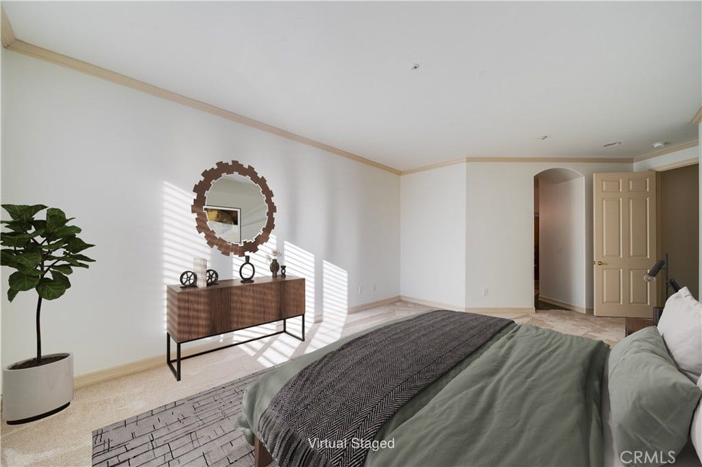 2 Avenida Cristal, San Clemente, CA 92673 Primary suite has new carpet - plantation shutters