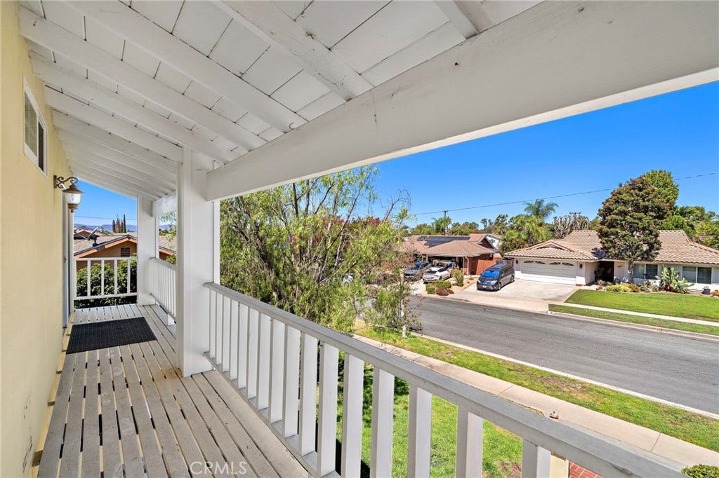 25042 Greenbay Drive, Lake Forest, CA 92630 25042 Greenbay Drive, Lake Forest, CA 92630