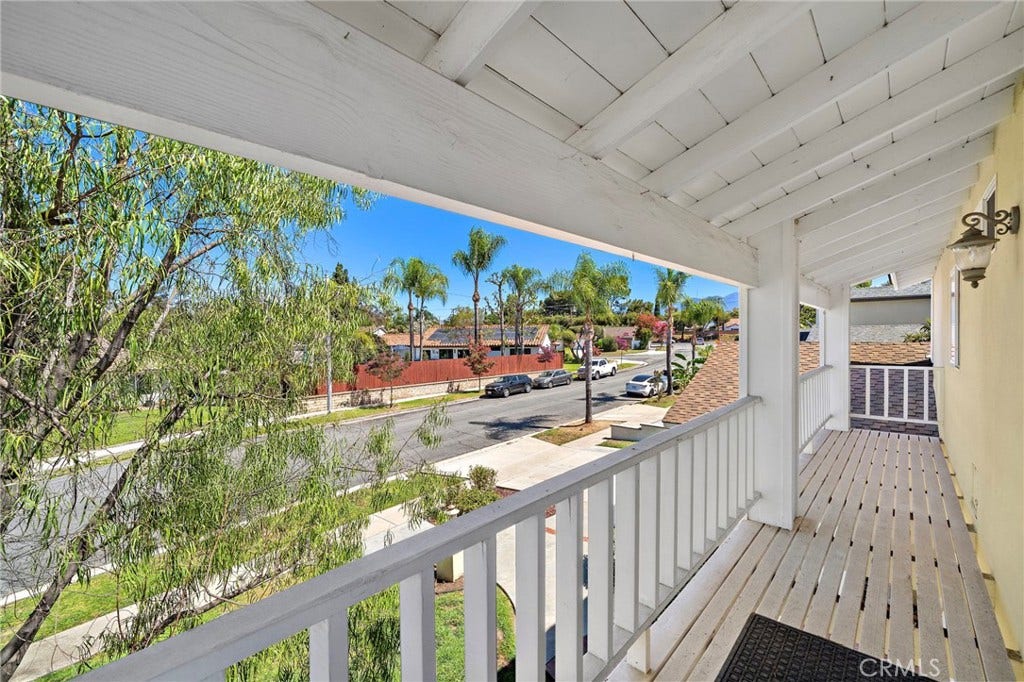 25042 Greenbay Drive, Lake Forest, CA 92630 25042 Greenbay Drive, Lake Forest, CA 92630