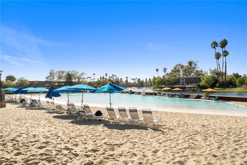 25042 Greenbay Drive, Lake Forest, CA 92630 25042 Greenbay Drive, Lake Forest, CA 92630