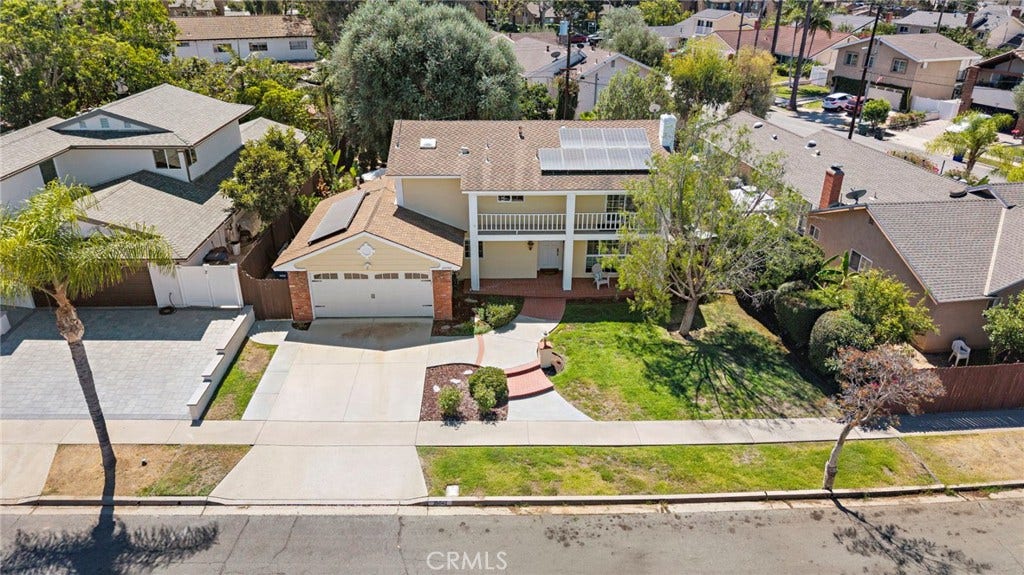 25042 Greenbay Drive, Lake Forest, CA 92630 25042 Greenbay Drive, Lake Forest, CA 92630