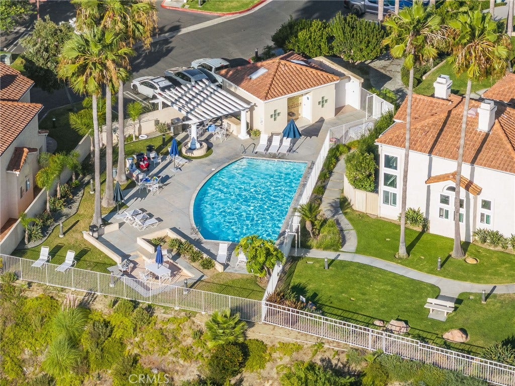 423 Via Presa, San Clemente, CA 92672 423 Via Presa, San Clemente, CA 92672