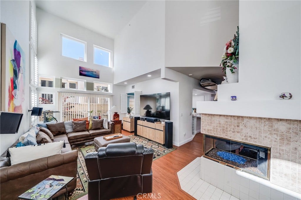 423 Via Presa, San Clemente, CA 92672 423 Via Presa, San Clemente, CA 92672