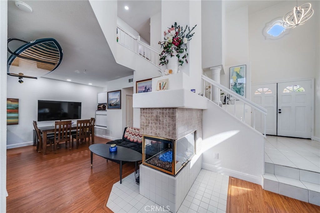 423 Via Presa, San Clemente, CA 92672 423 Via Presa, San Clemente, CA 92672
