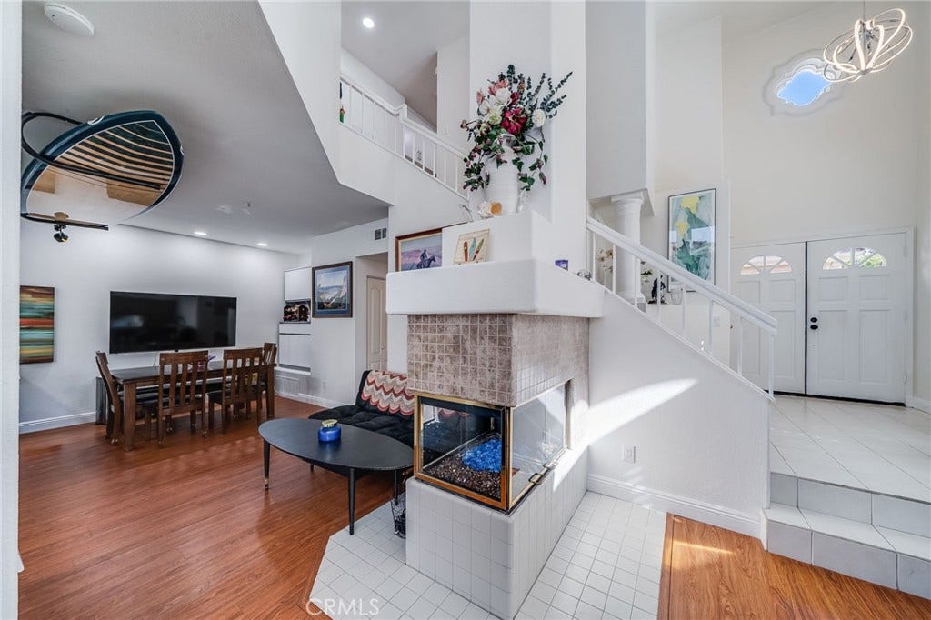 423 Via Presa, San Clemente, CA 92672 Double sided gas fireplace
