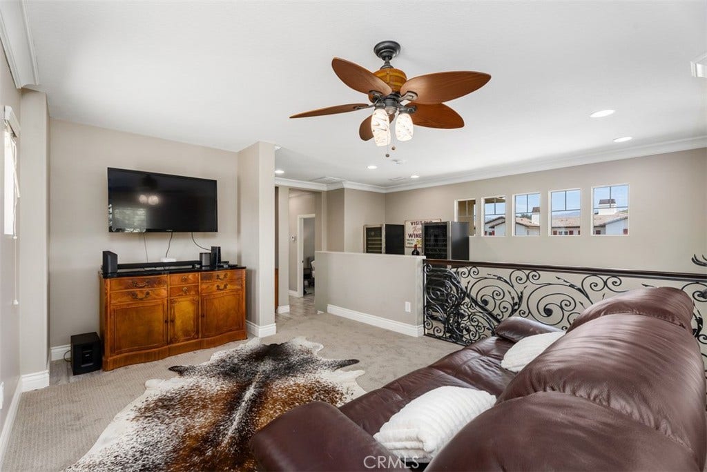 22801 Maiden Lane, Mission Viejo, CA 92692 upstairs loft