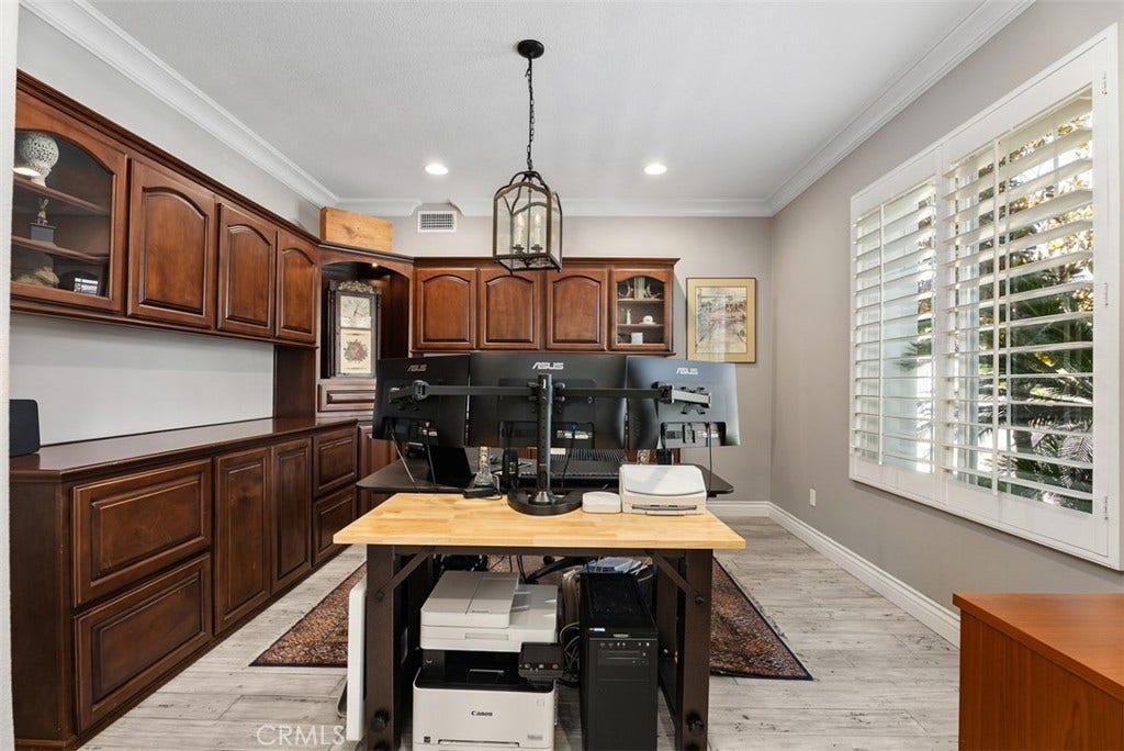 22801 Maiden Lane, Mission Viejo, CA 92692 Office or 2nd downstairs bedroom