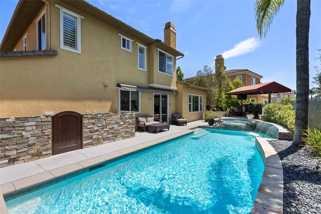 22801 Maiden Lane, Mission Viejo, CA 92692 22801 Maiden Lane, Mission Viejo, CA 92692