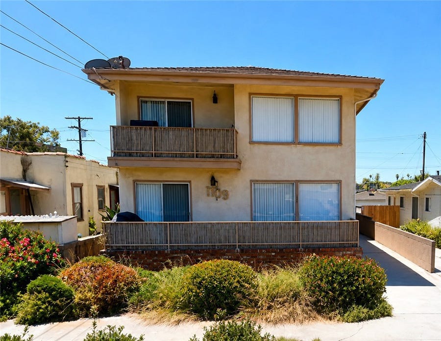 Property photo for 1109 W 24th Street, San Pedro, CA