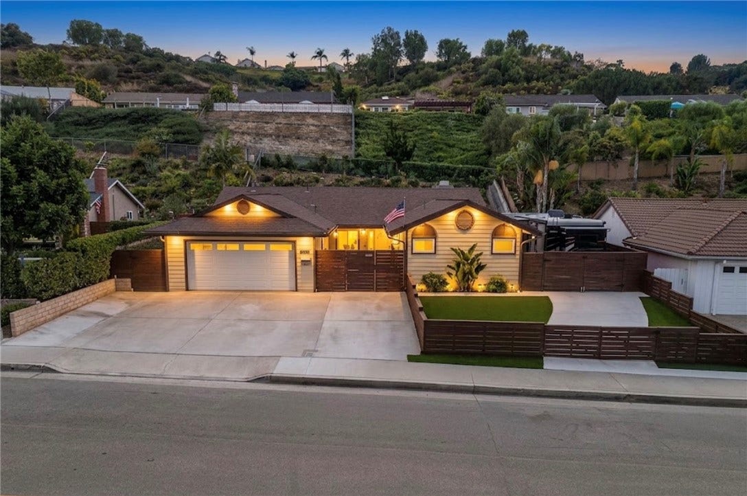 24752 La Plata, Laguna Niguel, CA 92677 24752 La Plata, Laguna Niguel, CA 92677