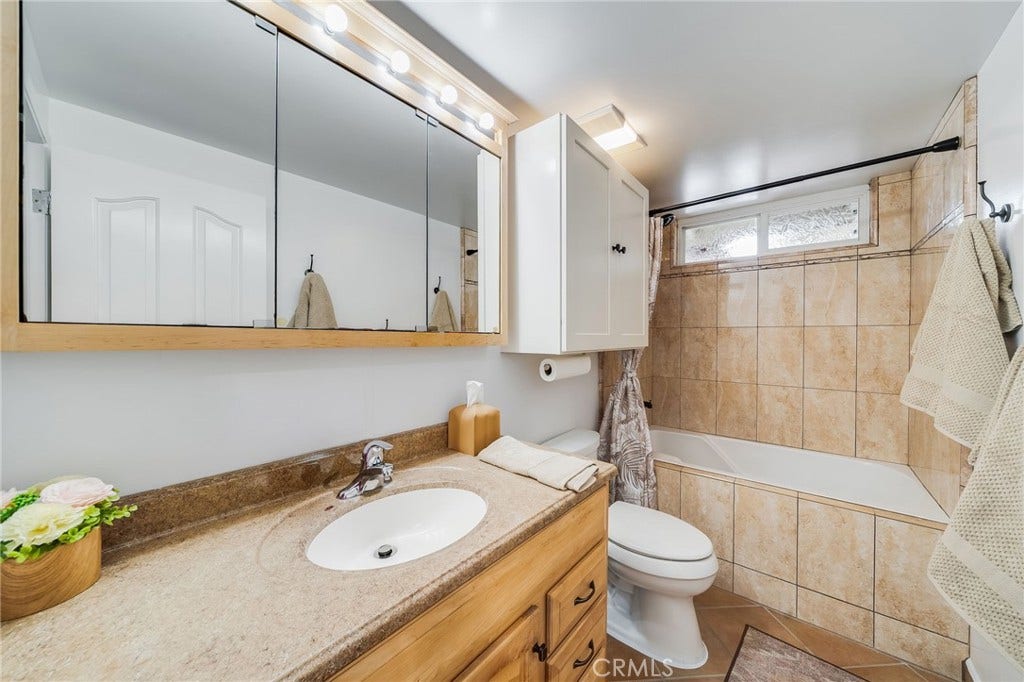 24752 La Plata, Laguna Niguel, CA 92677 24752 La Plata, Laguna Niguel, CA 92677