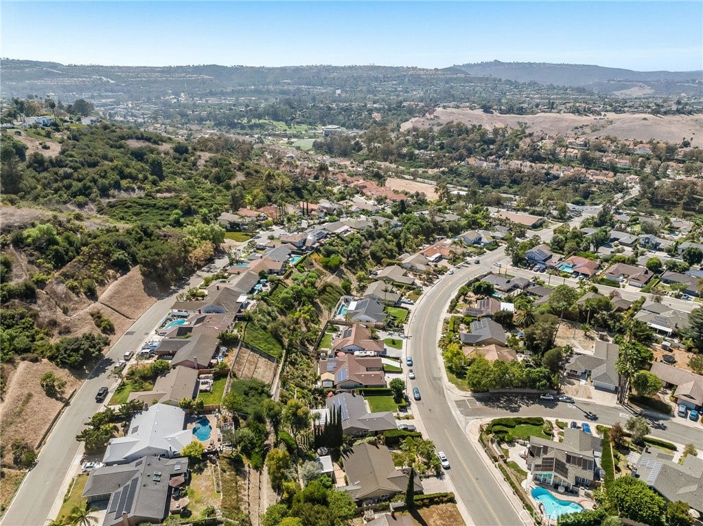 24752 La Plata, Laguna Niguel, CA 92677 24752 La Plata, Laguna Niguel, CA 92677