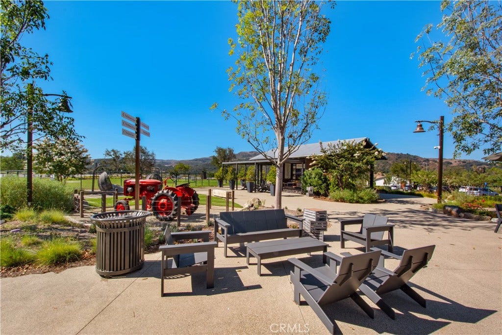 842 Sunrise Road, Rancho Mission Viejo, CA 92694 842 Sunrise Road, Rancho Mission Viejo, CA 92694