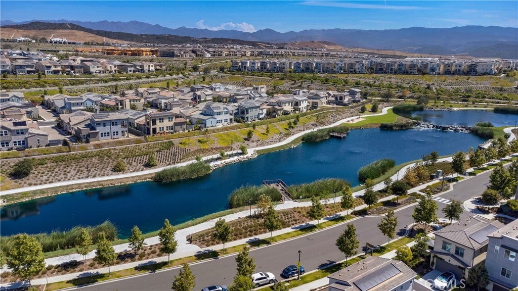 842 Sunrise Road, Rancho Mission Viejo, CA 92694 842 Sunrise Road, Rancho Mission Viejo, CA 92694