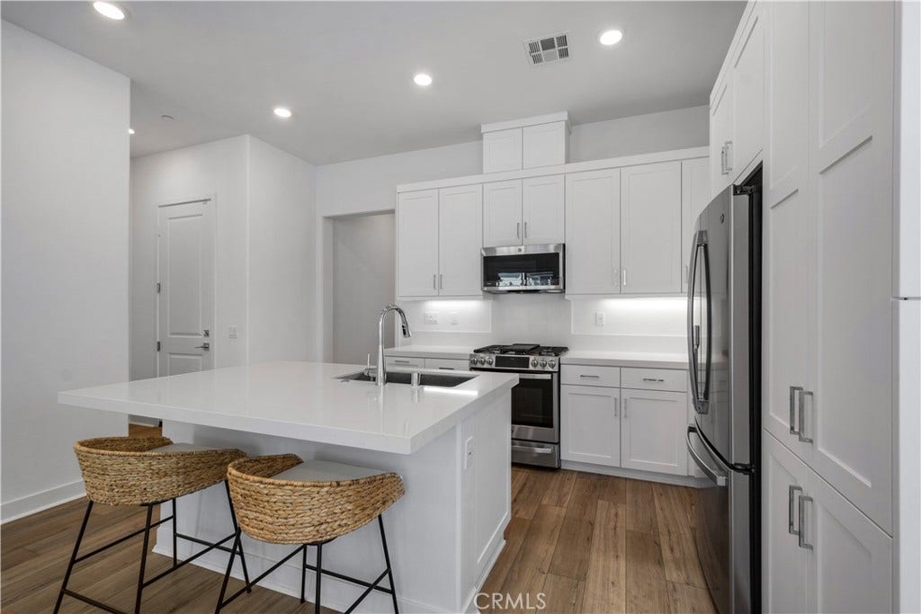 842 Sunrise Road, Rancho Mission Viejo, CA 92694 842 Sunrise Road, Rancho Mission Viejo, CA 92694