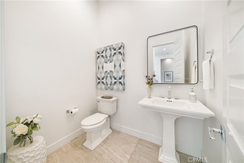 33921 Paseo Eternidad, San Juan Capistrano, CA 92675 Downstairs Guest Bathroom