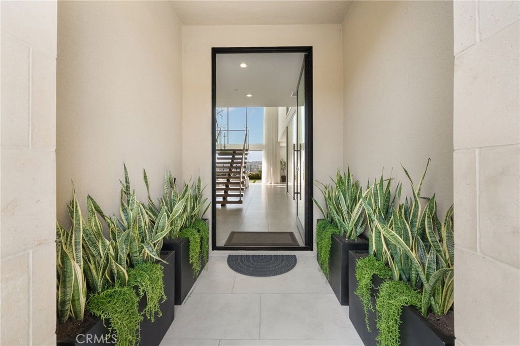 33921 Paseo Eternidad, San Juan Capistrano, CA 92675 Upgraded 10' entry door